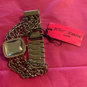 NWT Betsey Johnson Ladies Watch Bracelet, Needs battery, never worn